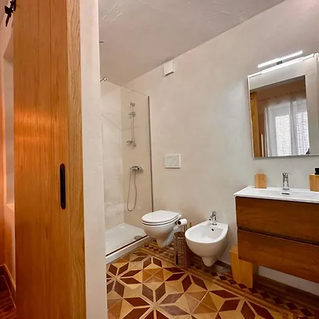 Infinity - Cycladic Experience * Spongano