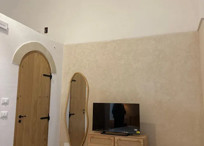 Infinity - Cycladic Experience * Spongano